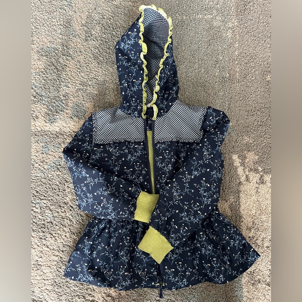 Rain coat